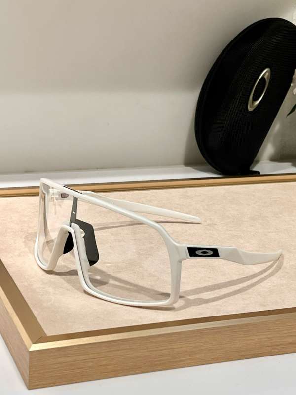 Picture of Oakley Sunglasses _SKUfw56614865fw